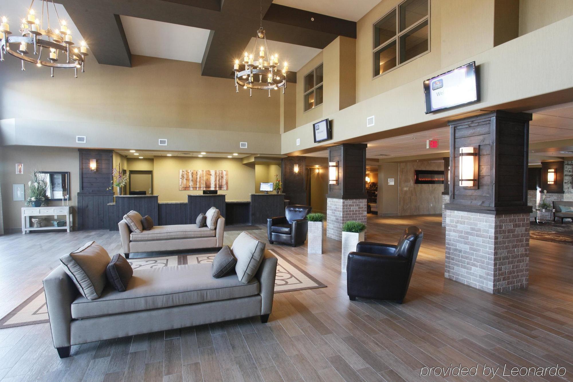 Pomeroy & At College Hotel Olds